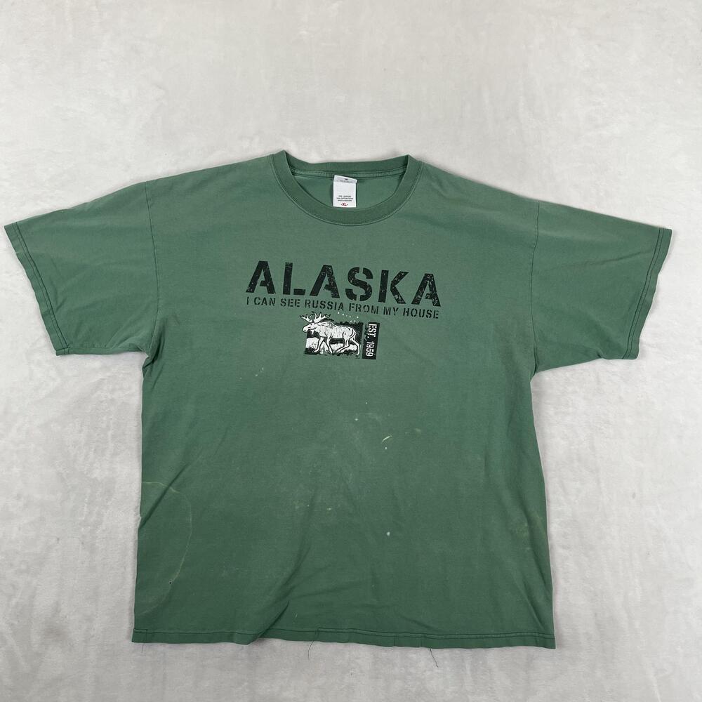 Vintage Alaska T-Shirt Mens XL Green I Can See Russia From My House Moose Y2K